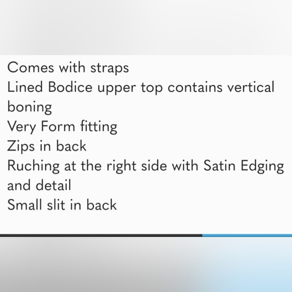 Coral XS Le Chateau Dress - Picture 2 of 3